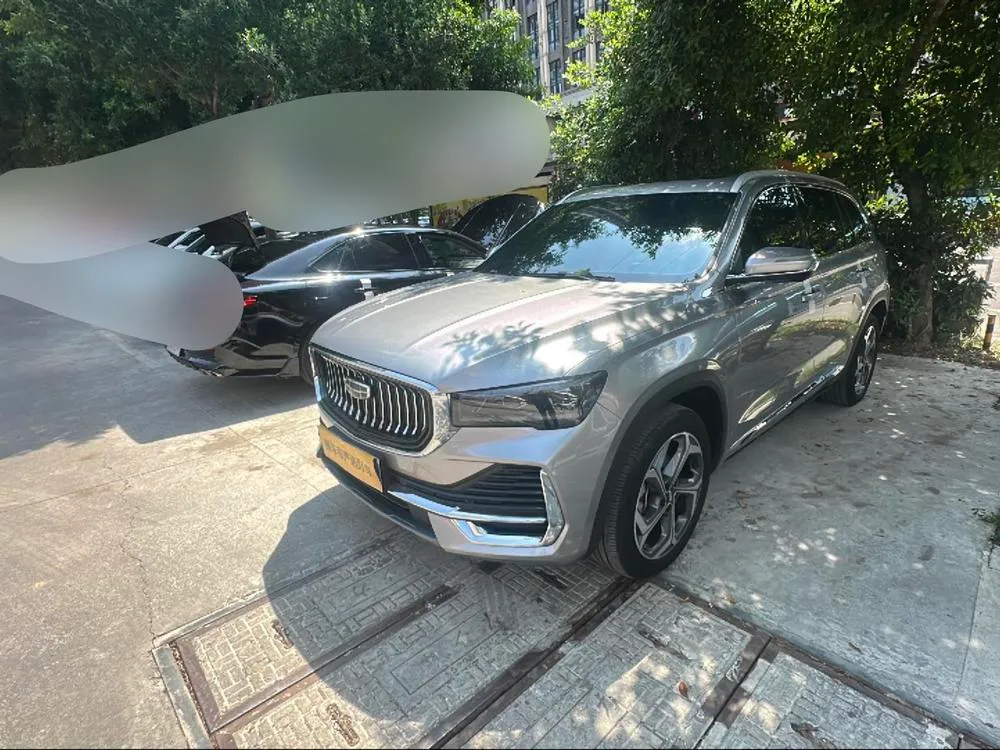 Geely Xingyue L, 2024