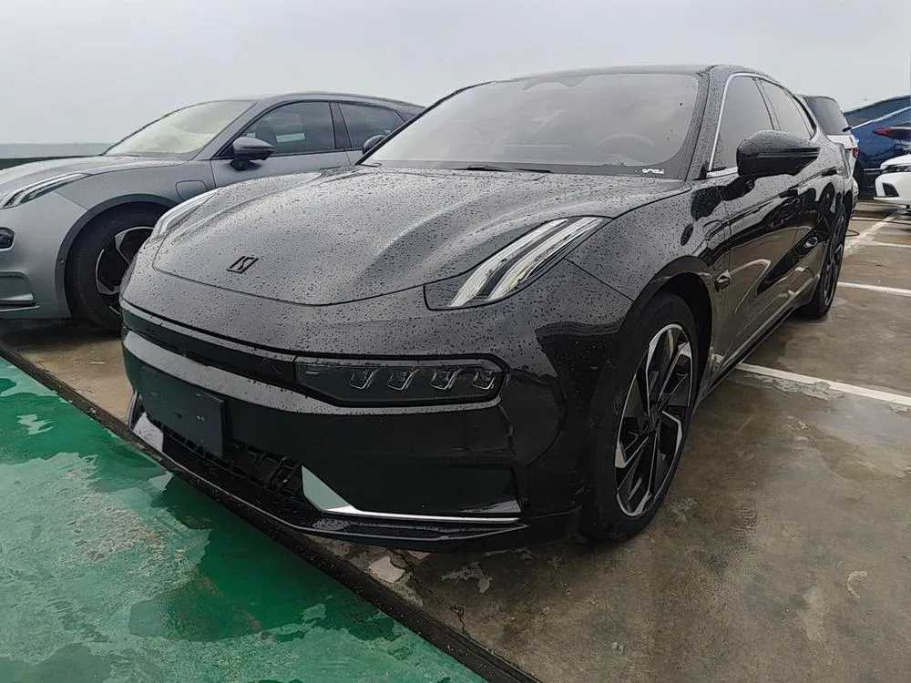 Zeekr 001, 2022