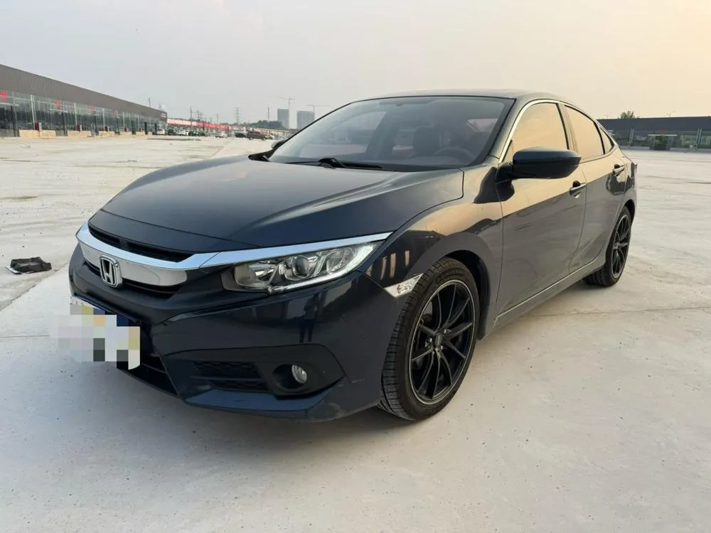 Honda Civic 180TURBO CVT Comfort Edition, 2016 — фото 1