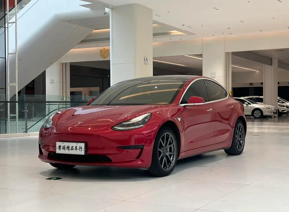 Tesla Model 3, 2020