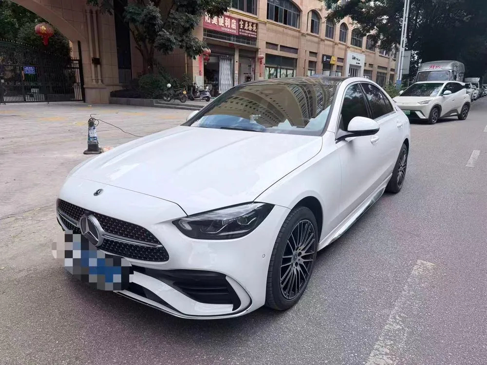 Mercedes-Benz C-Class, 2024