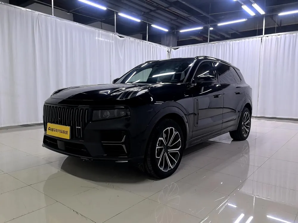Lynk & Co 09 EM-P, 2025