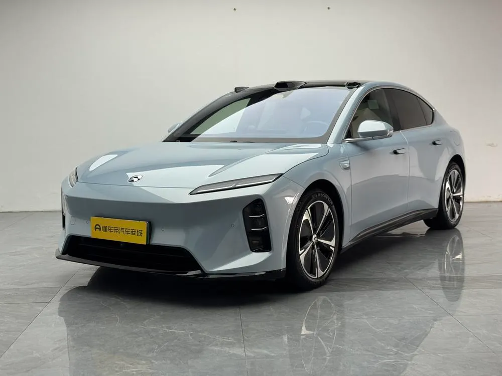 NIO ET5, 2025