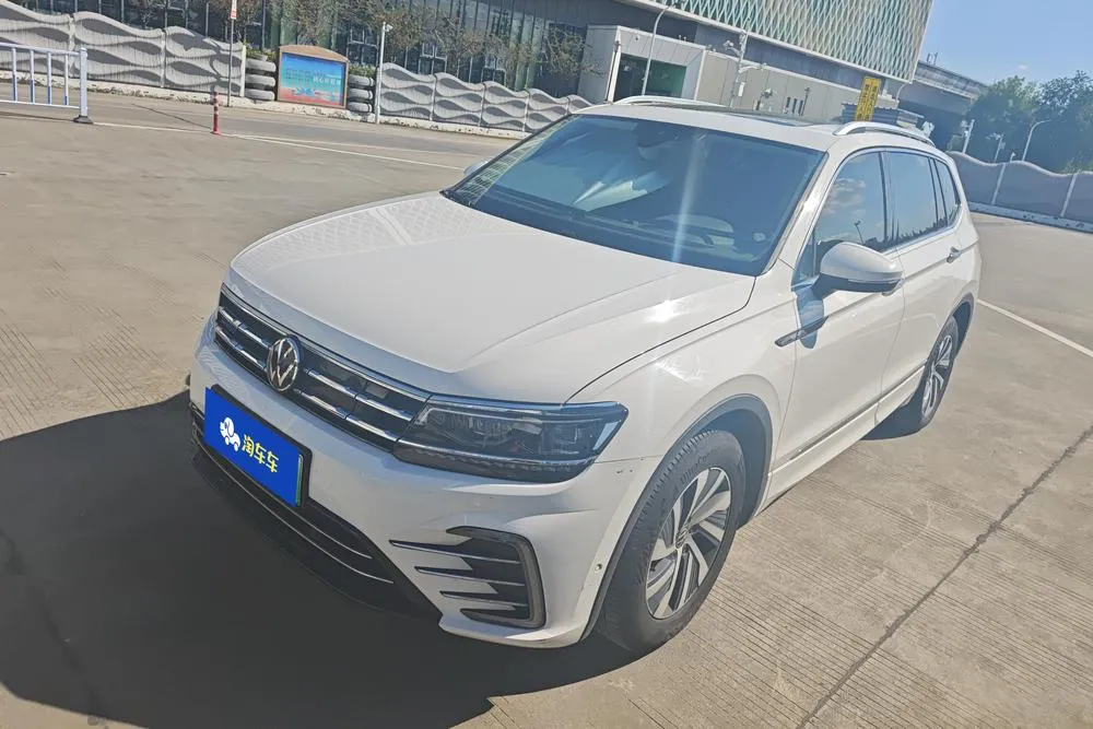 Volkswagen Tiguan L PHEV, 2021