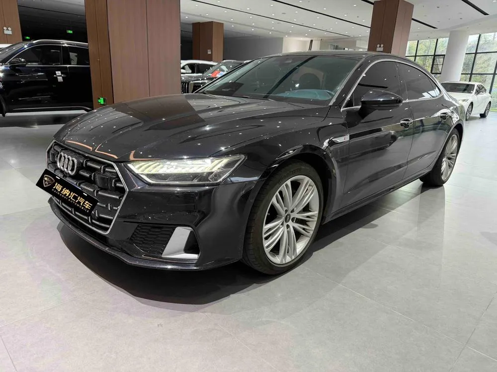 Audi A7L, 2024