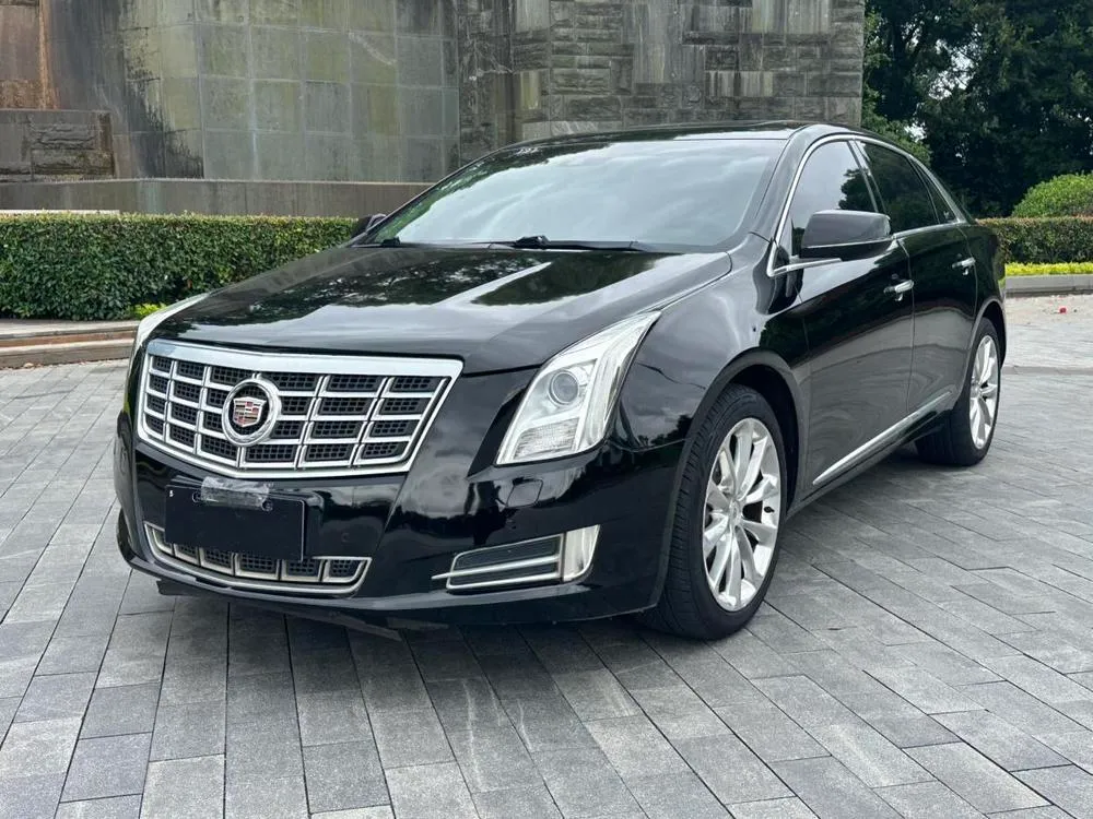 Cadillac XTS, 2014
