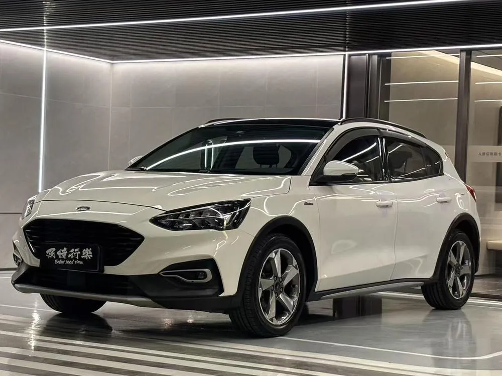Ford Focus Active, 2021
