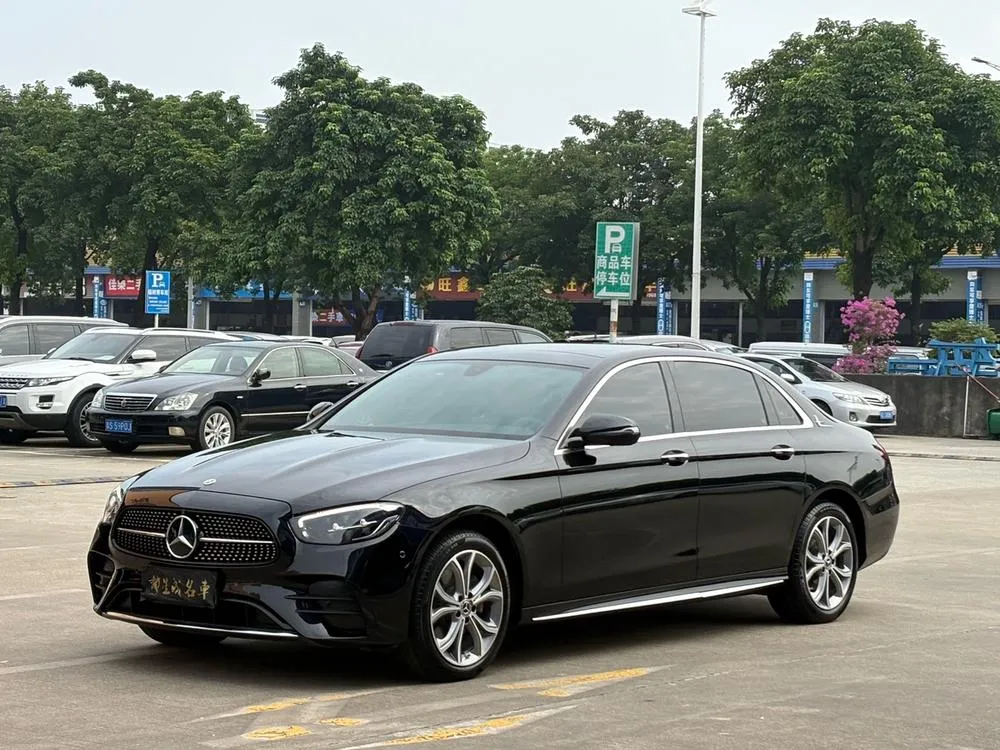 Mercedes-Benz E-Class, 2023