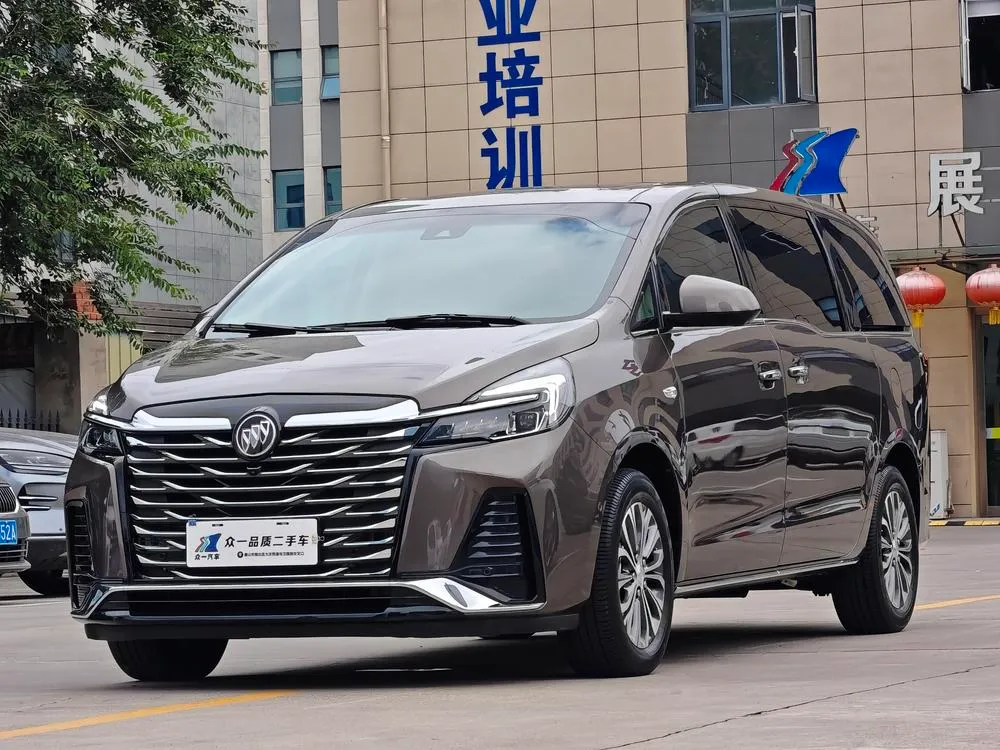 Buick GL8, 2022