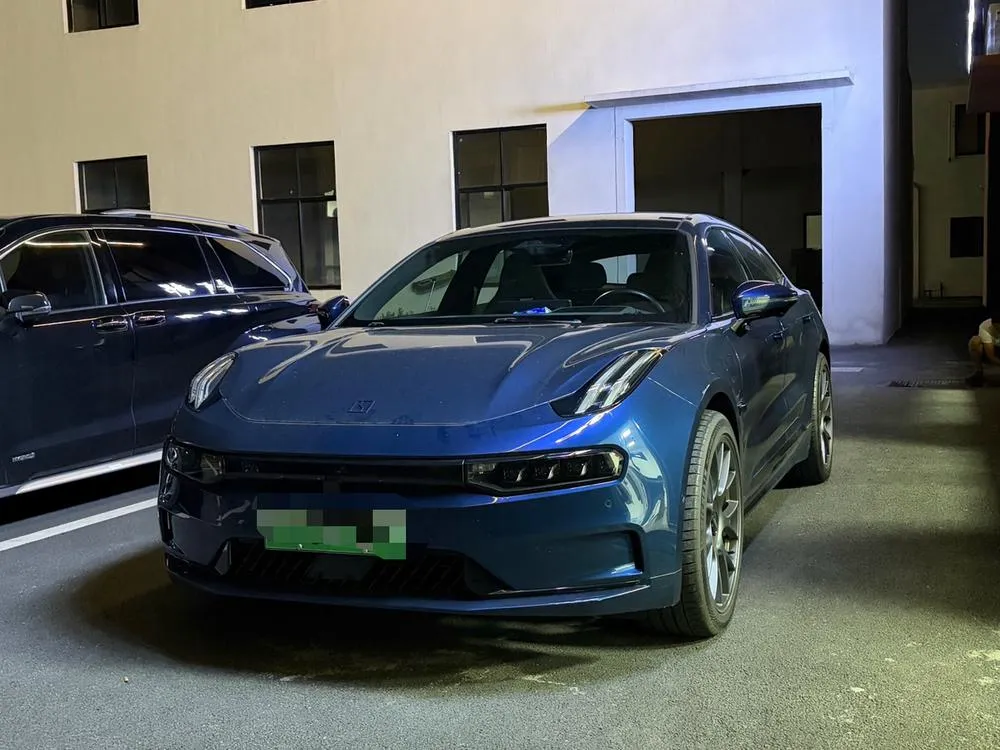 Zeekr 001, 2023