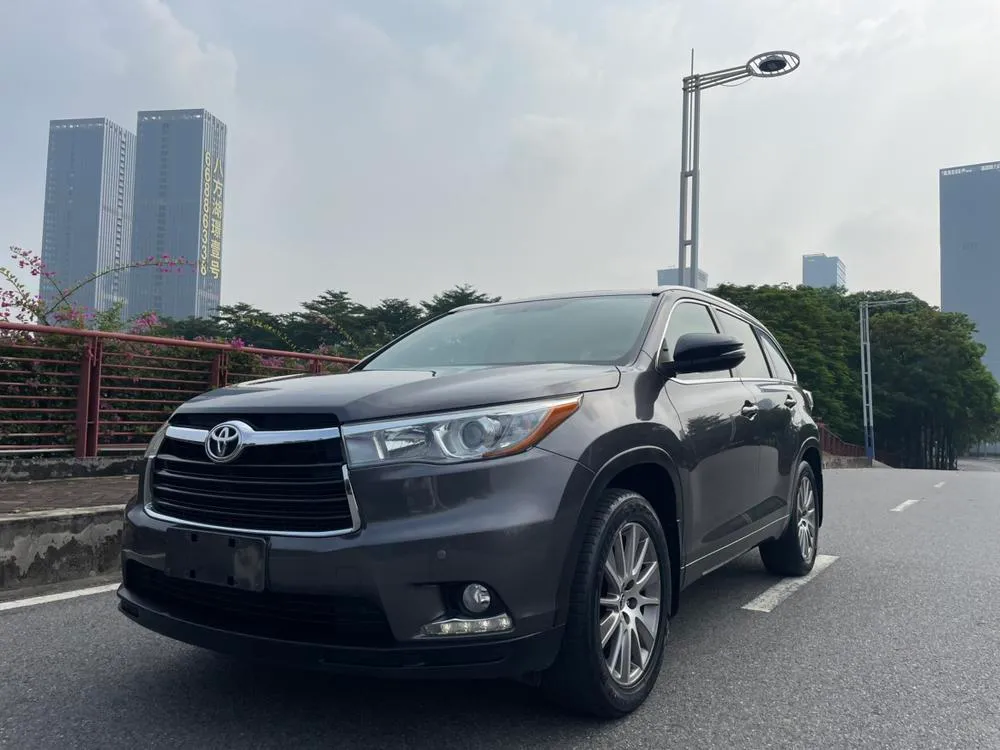 Toyota Highlander, 2015