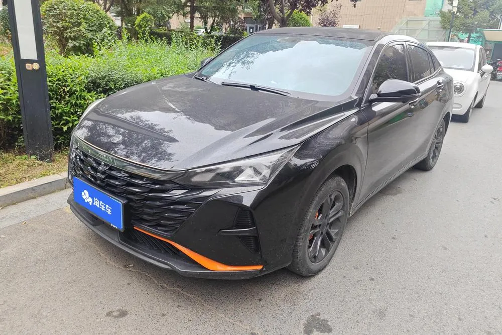 Dongfeng Fengshen Yixuan Edition 1.5L Auto Edition, 2023 — фото 1