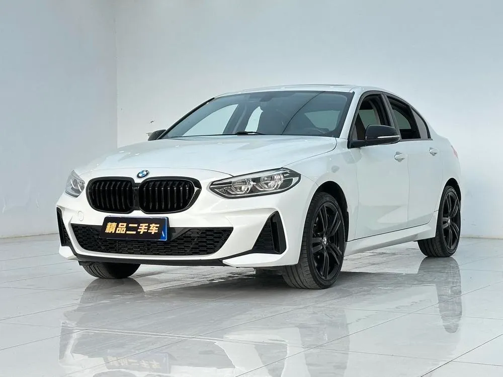 BMW 1-Series, 2021