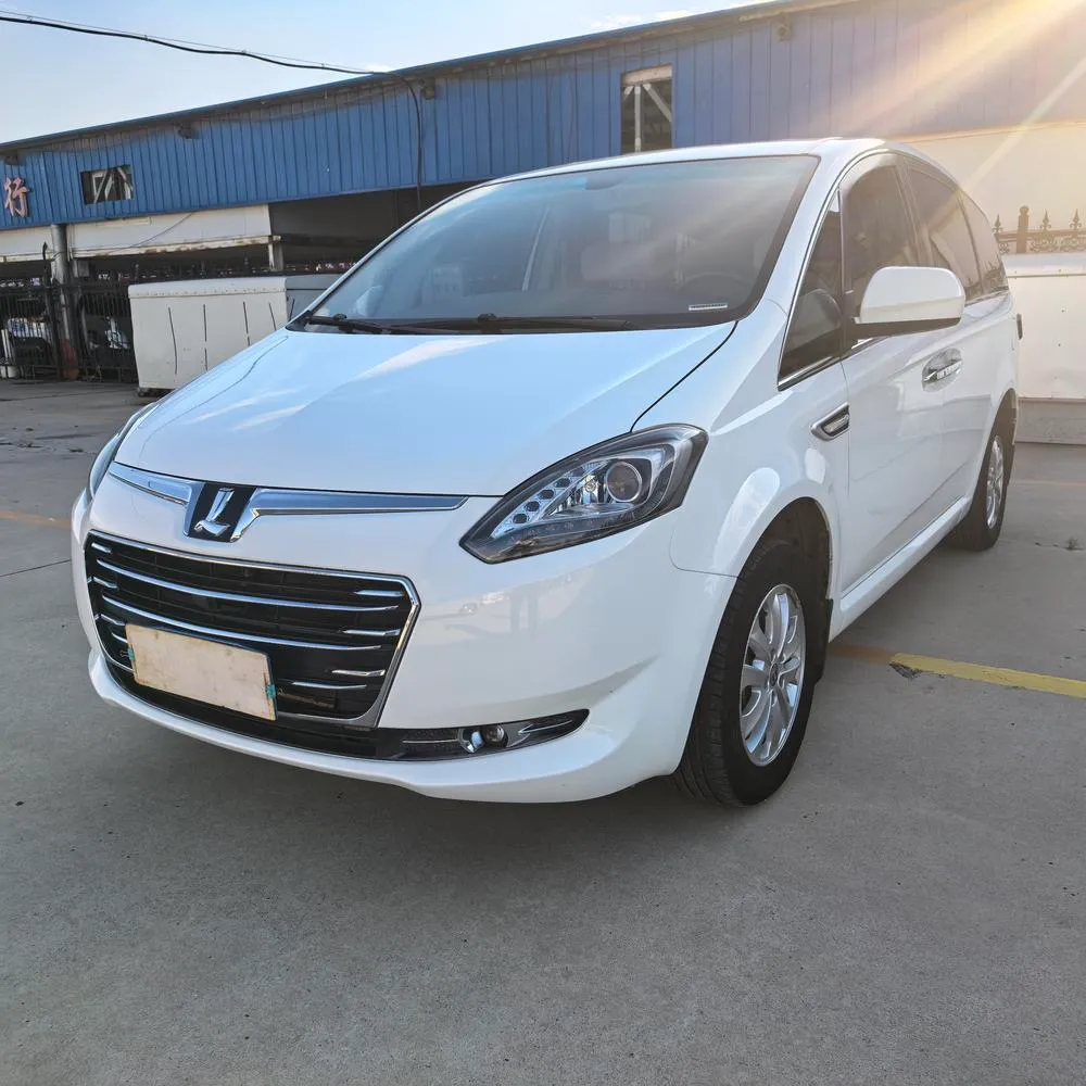 Luxgen Big 7 MPV, 2016