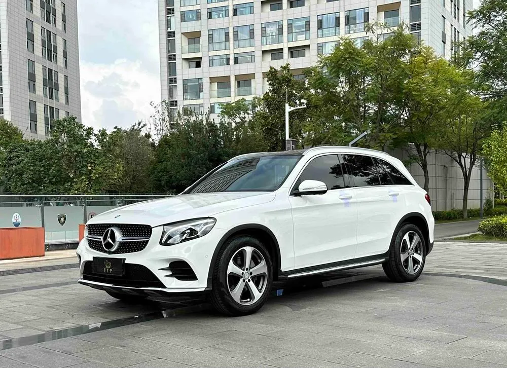 Mercedes-Benz GLC GLC 260 4MATIC Luxury Version, 2017 — фото 1