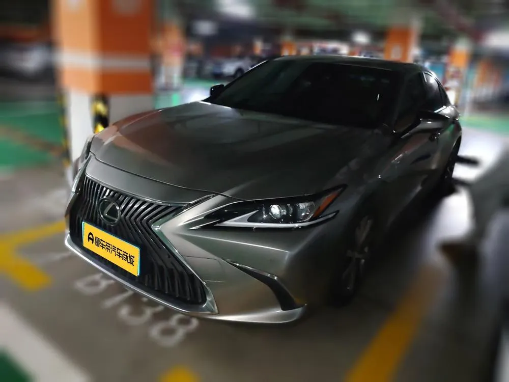 Lexus ES, 2018