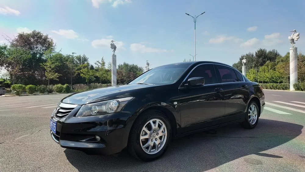 Honda Accord, 2011