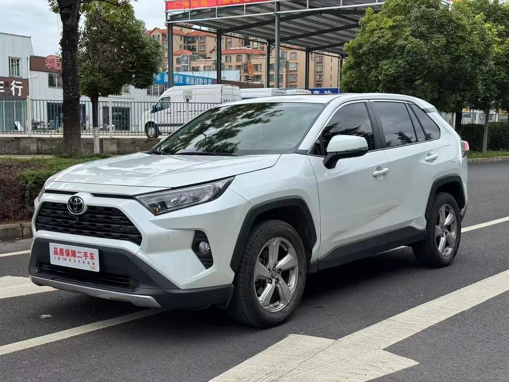 Toyota RAV4, 2022