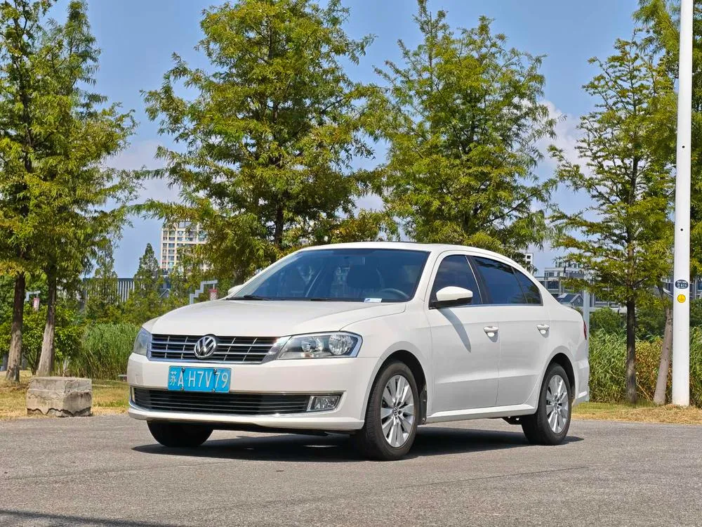 Volkswagen Lavida, 2013
