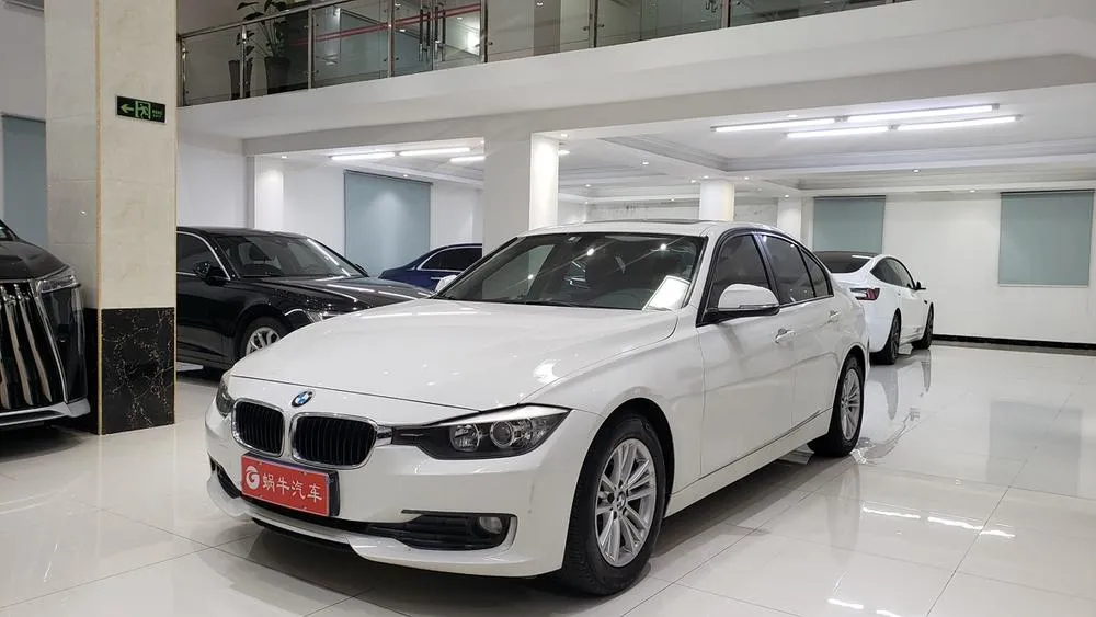 BMW 3-Series, 2015