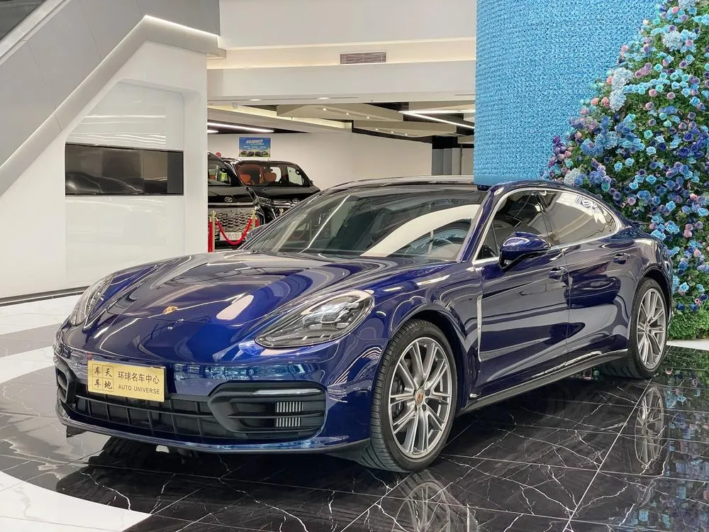 Porsche Panamera, 2021