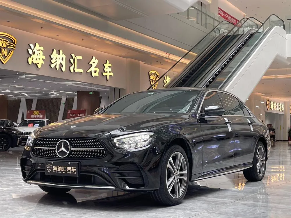 Mercedes-Benz E-Class, 2022