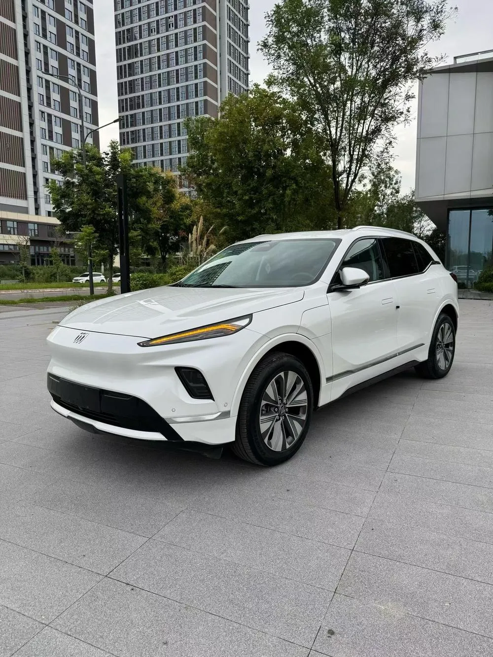 Buick E5, 2025
