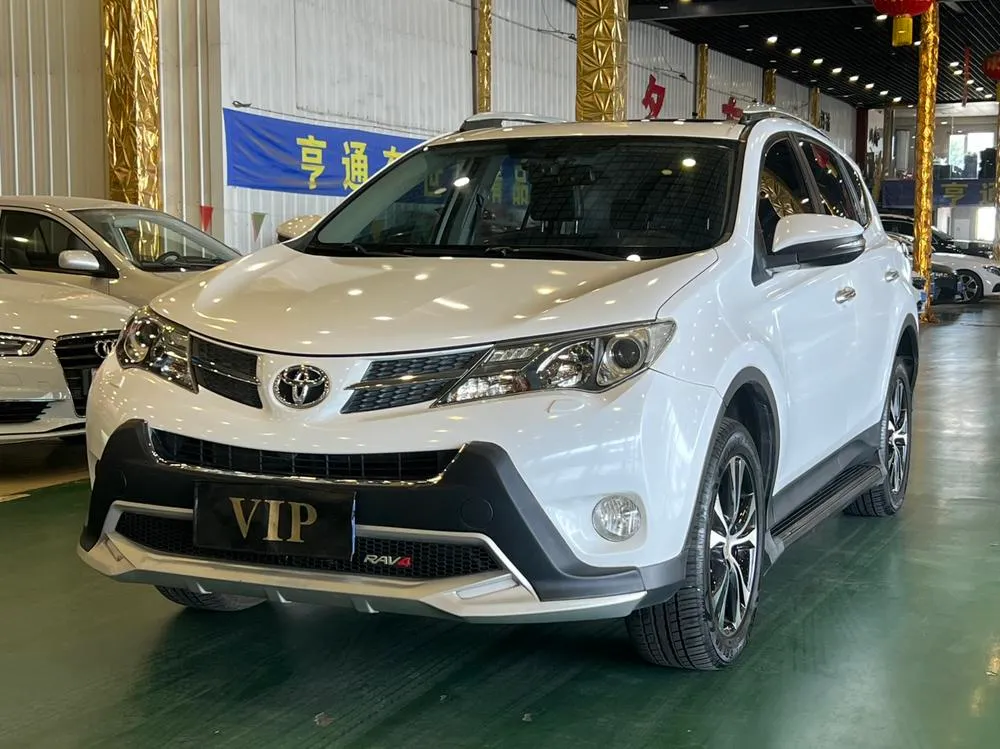Toyota RAV4, 2013