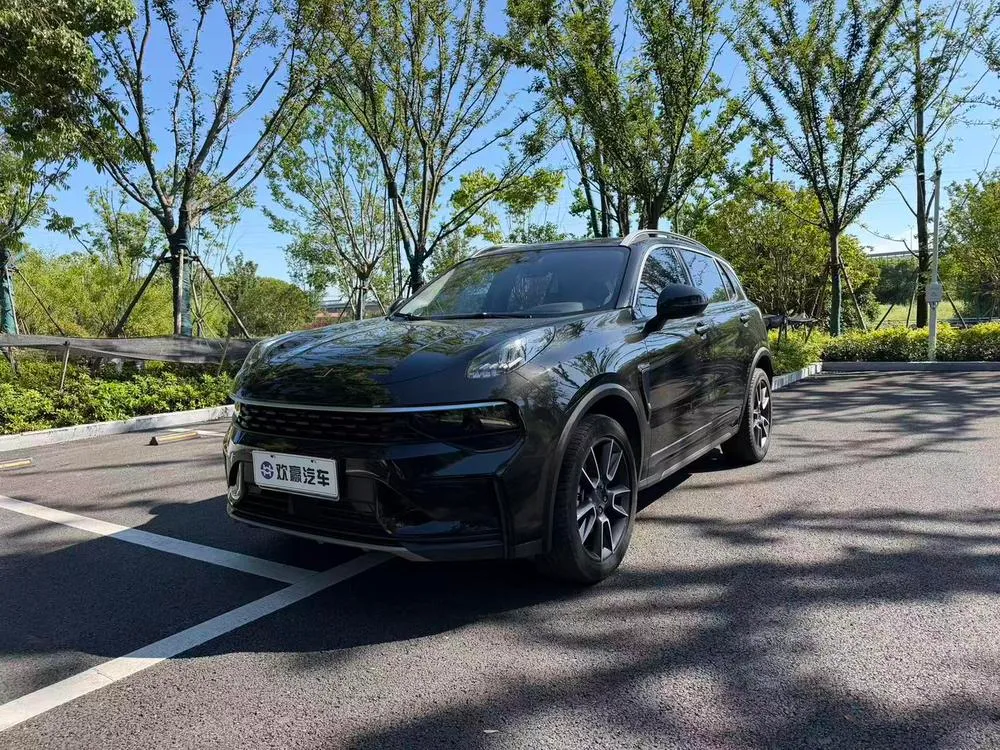 Lynk & Co 01, 2021