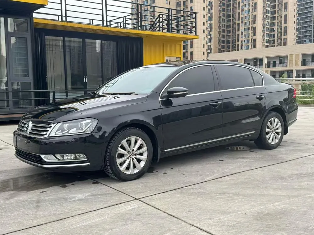 Volkswagen Magotan, 2015