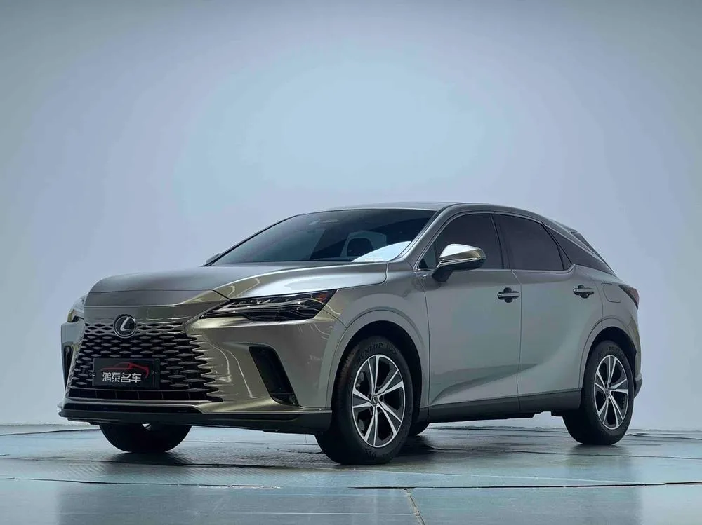Lexus RX, 2025