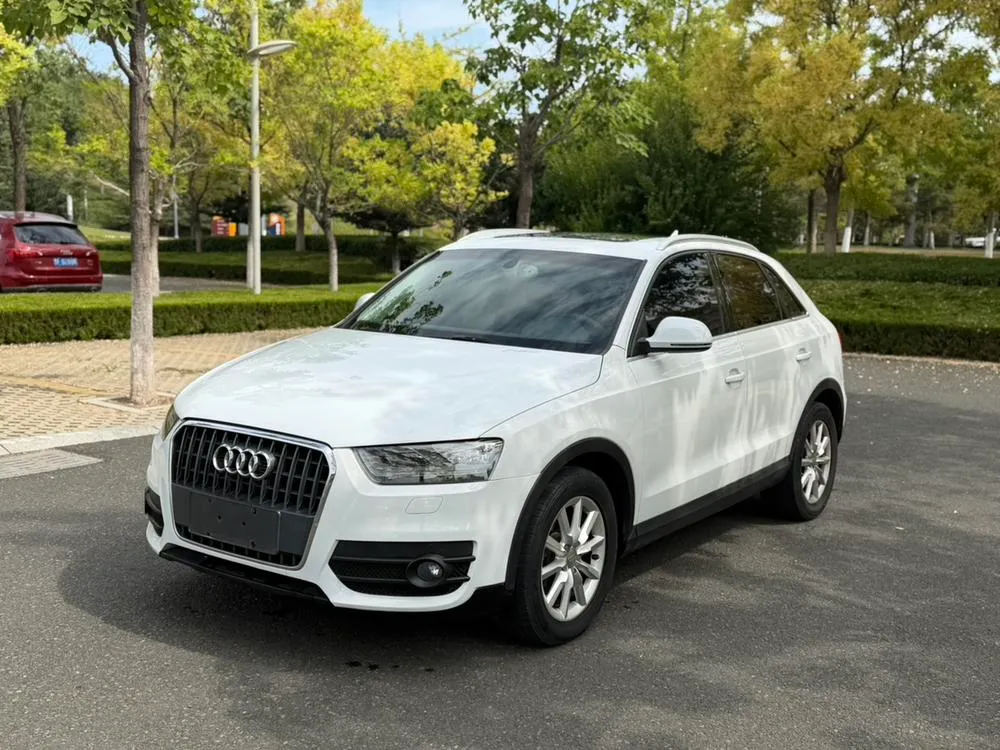 Audi Q3, 2013