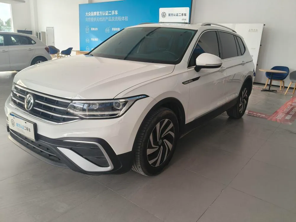 Volkswagen Tiguan L, 2022