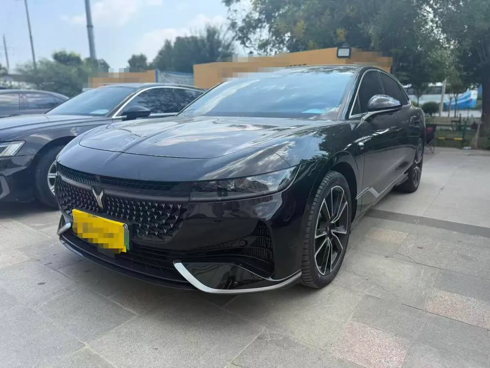 Voyah Zhuiguang PHEV, 2024