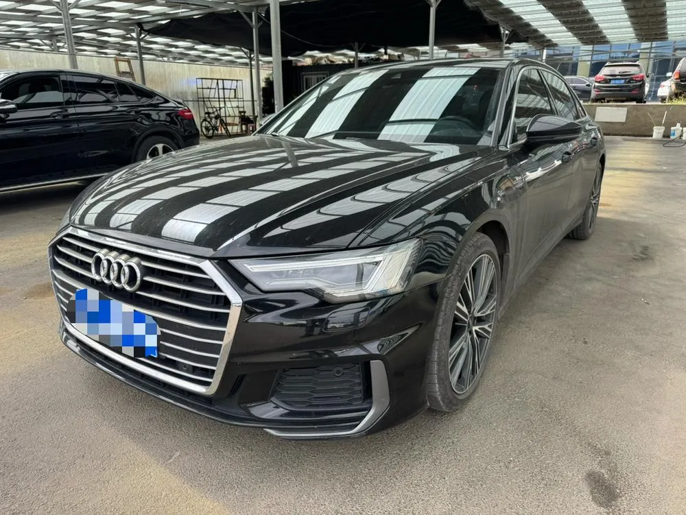 Audi A6L, 2022