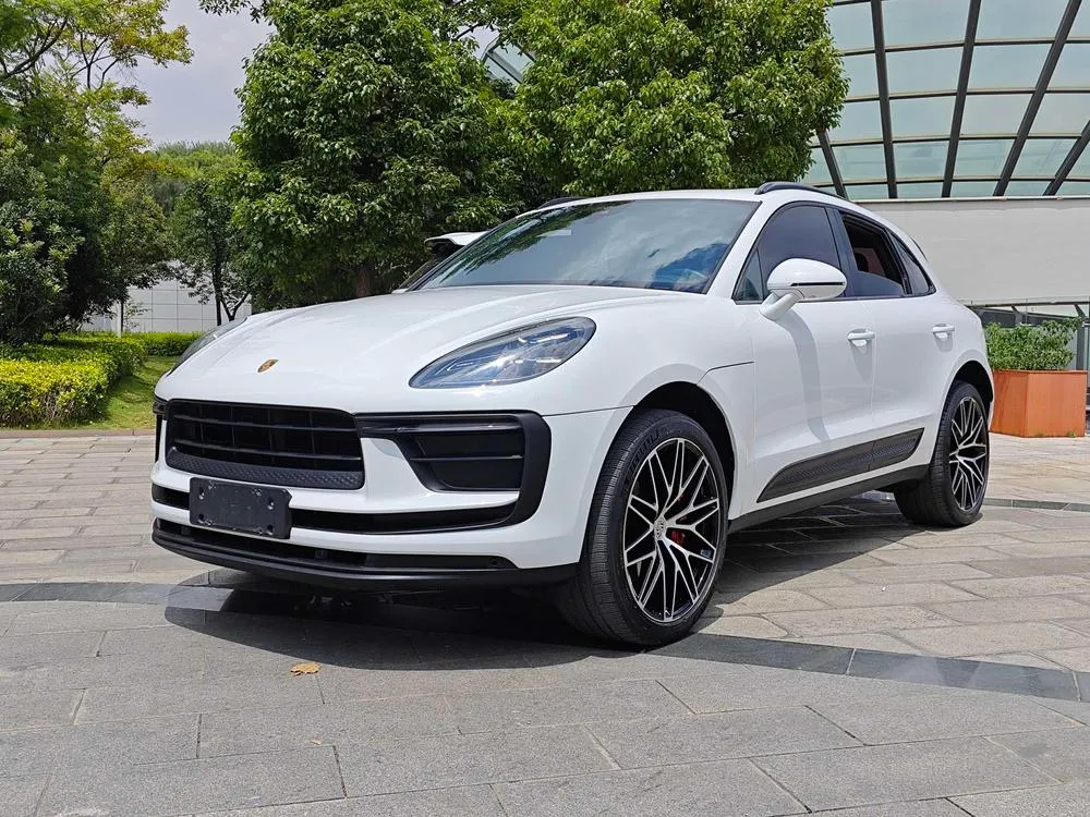 Porsche Macan, 2022