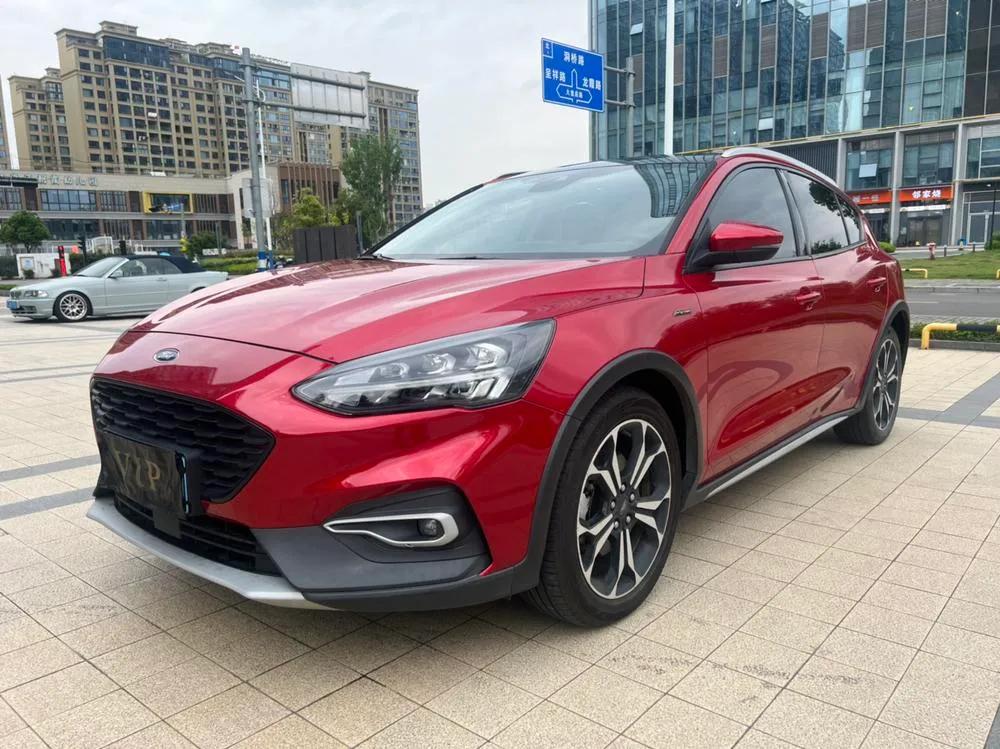Ford Focus Active, 2020