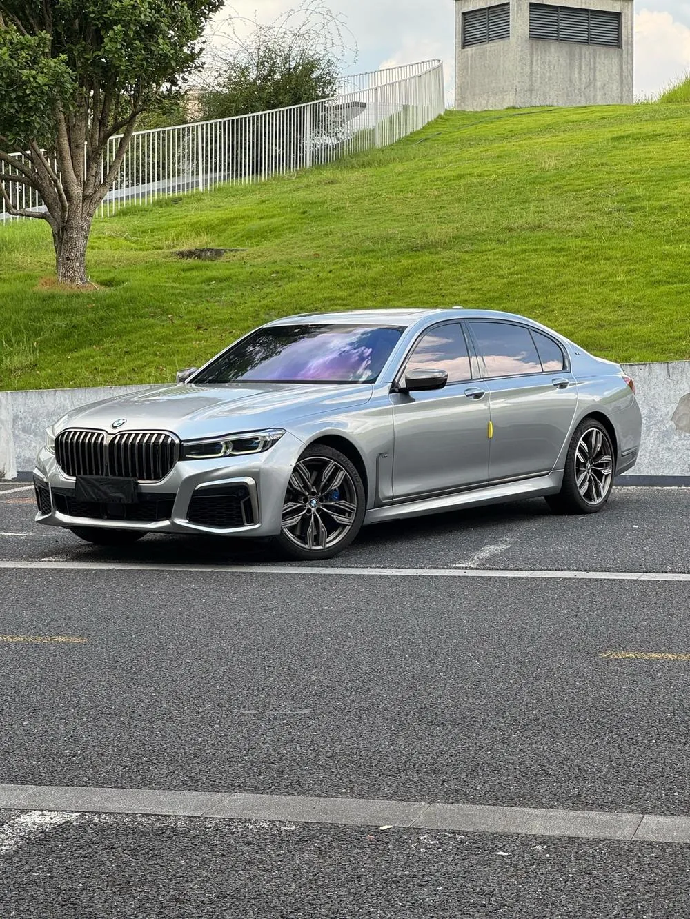 BMW 7-Series, 2019