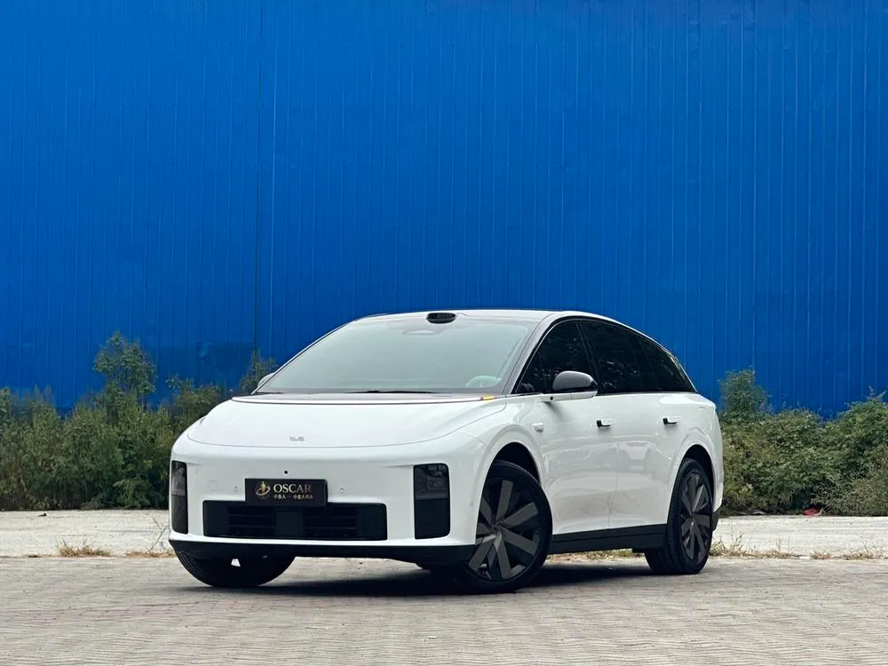 Li Auto Li i6, 2025