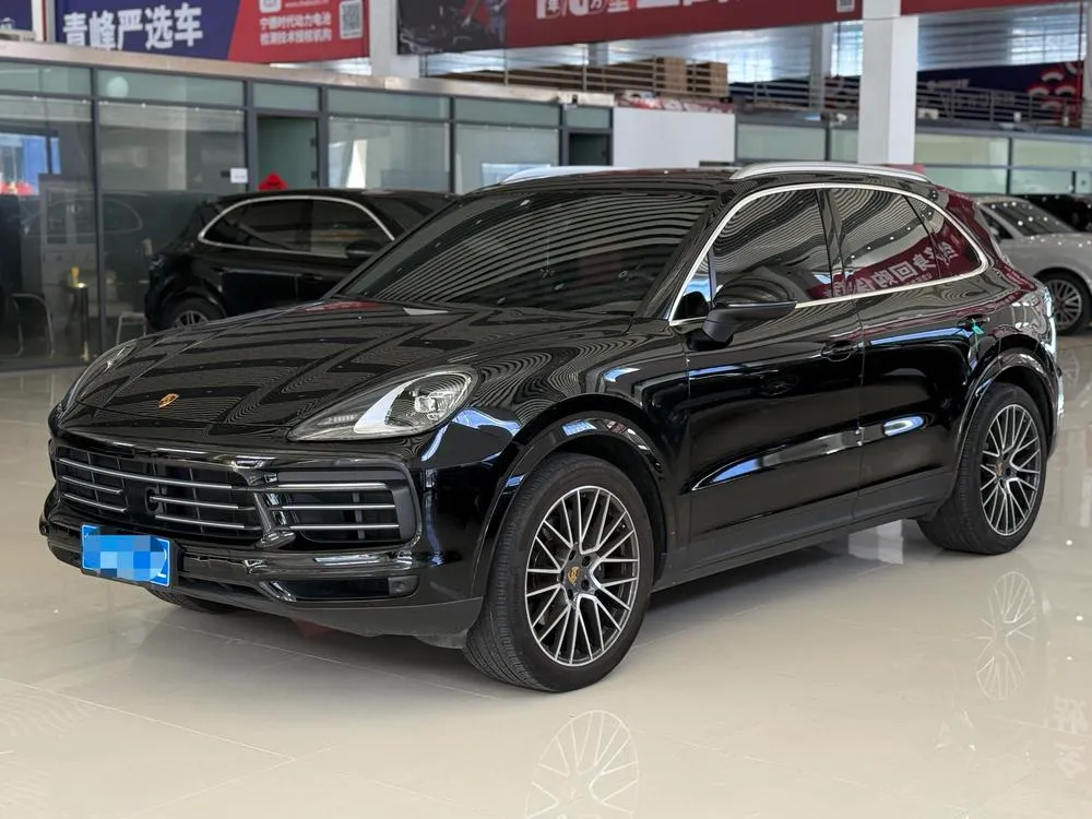 Porsche Cayenne, 2022