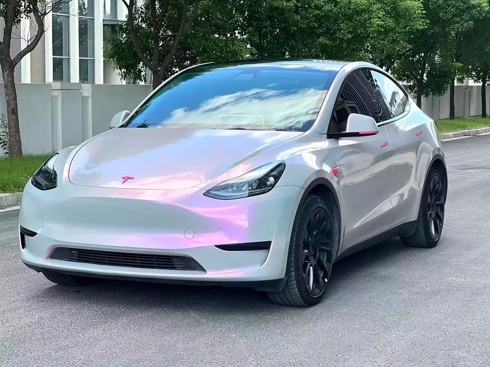 Tesla Model Y, 2022