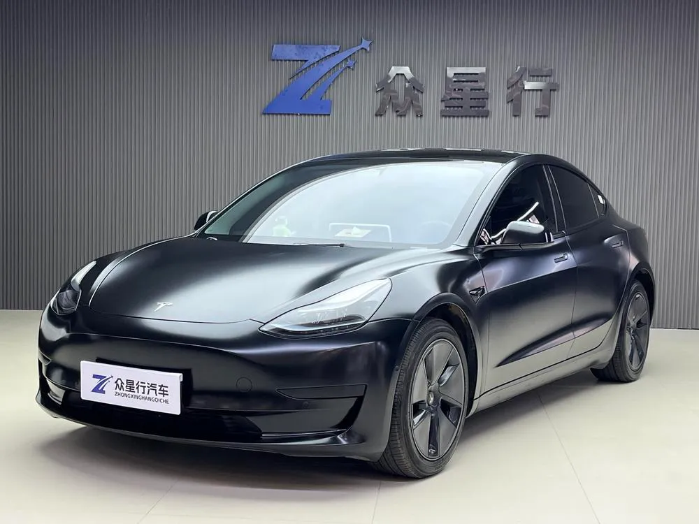Tesla Model 3, 2022