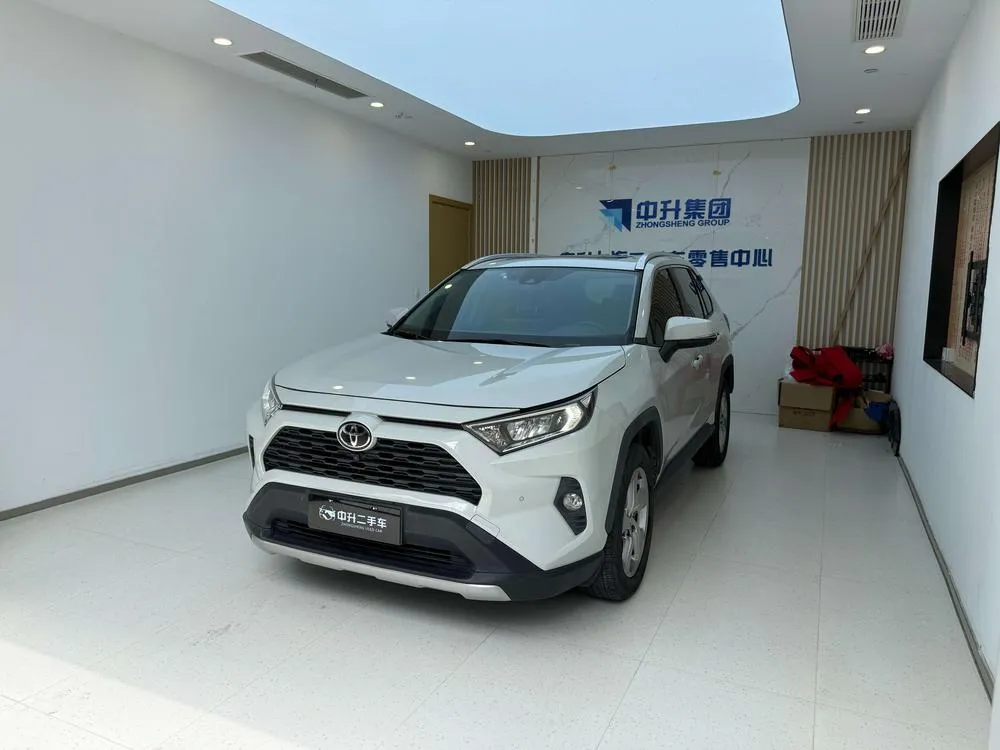 Toyota RAV4, 2021