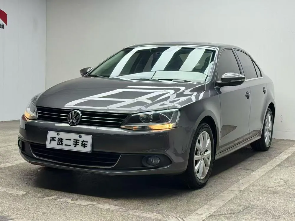 Volkswagen Sagitar 1.4TSI Auto Luxury Version, 2012 — фото 1