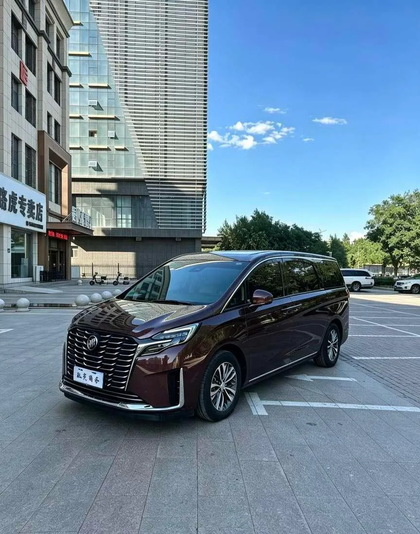 Buick GL8, 2023