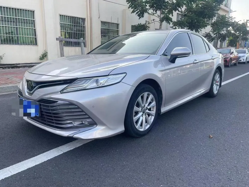 Toyota Camry, 2019