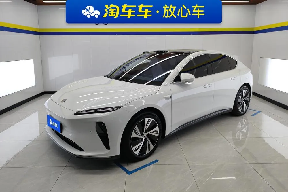 NIO ET5, 2024