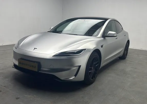 Tesla Model 3, 2023