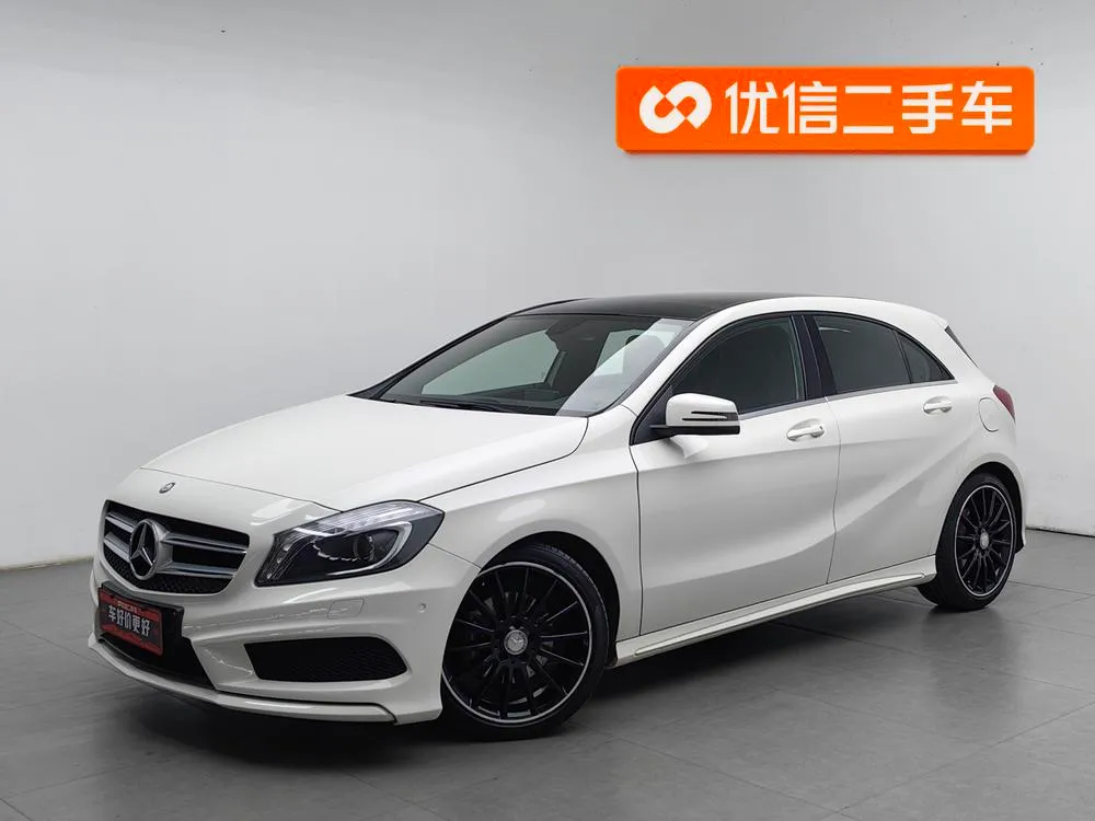 Mercedes-Benz A-Class (Import) A 200 Sport Version, 2015 — фото 1