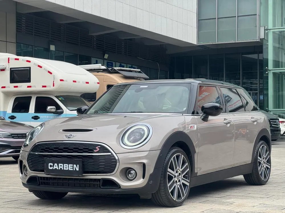 MINI CLUBMAN, 2022